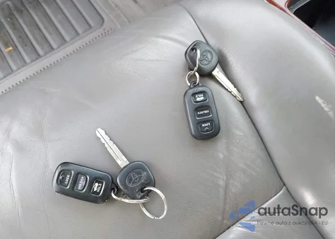 2004 Toyota Camry Xle from USA, damaged, VIN 4T1BE30K24U926651